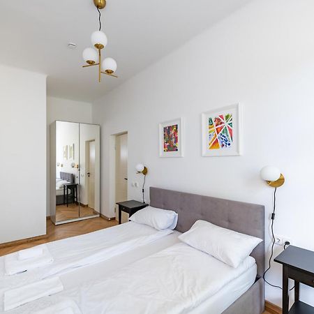 קובנה Park Avenue Apartments By Hostlovers מראה חיצוני תמונה