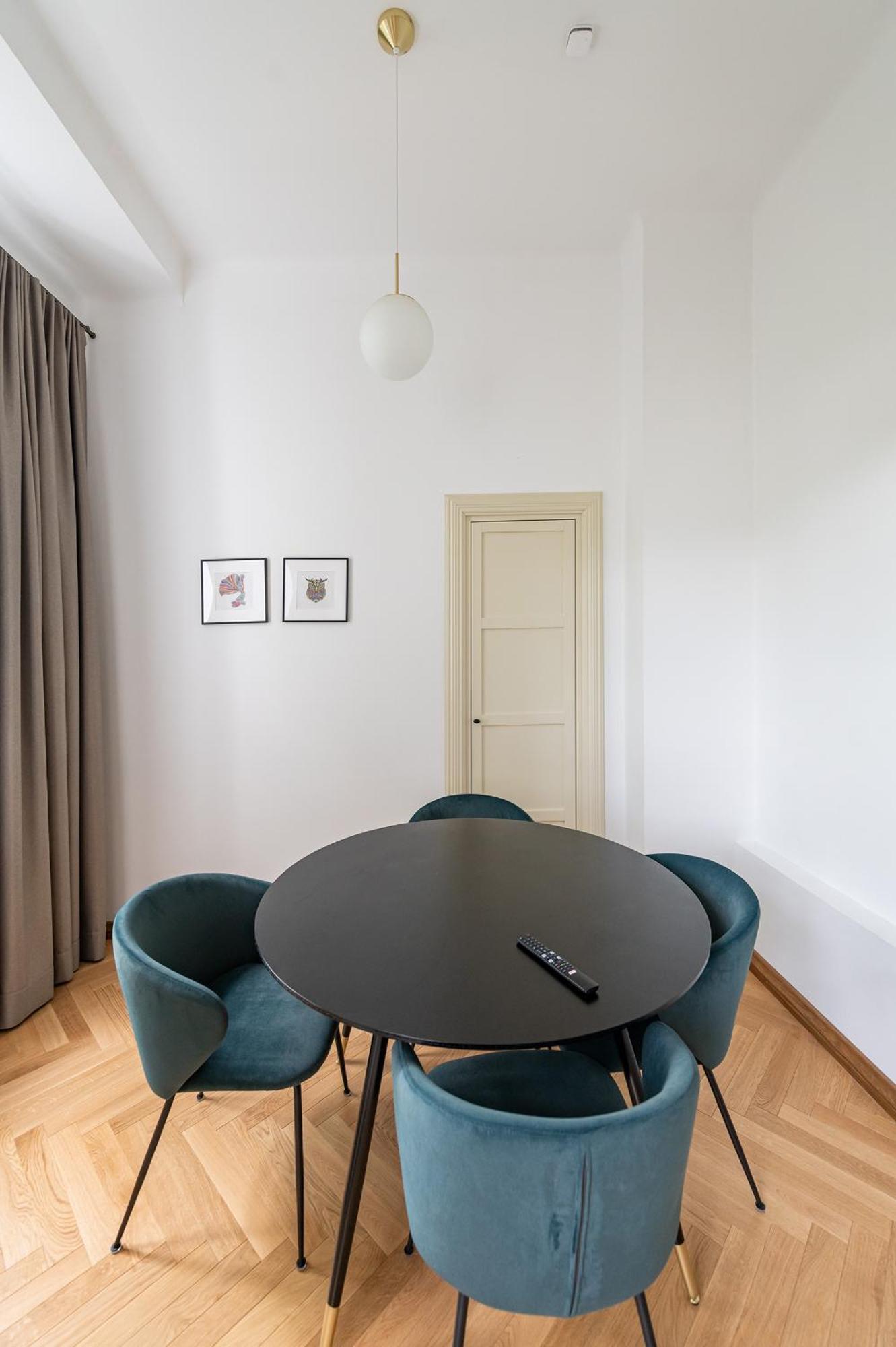 קובנה Park Avenue Apartments By Hostlovers מראה חיצוני תמונה